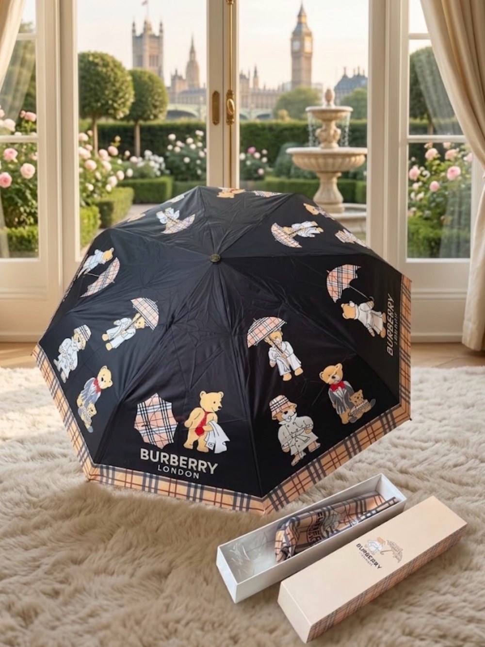 Burberry London Thomas Bear Vintage Folding Umbrella New no tags